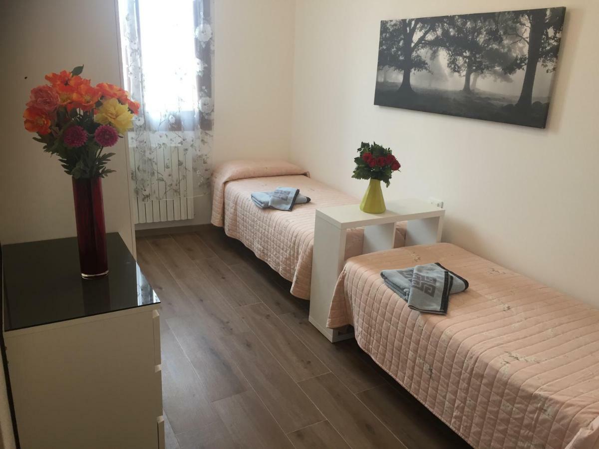 Tintoretto 1 Con Terrazza Sopra Il Tetto, 3 Bagni, 3 Grandi Camere Da Letto, Super Nuovo Venedig Exteriör bild